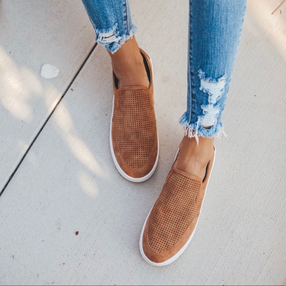 SALE-FIRM‼️Camel Perforated Slip On Sneakers - Picture 8 of 8